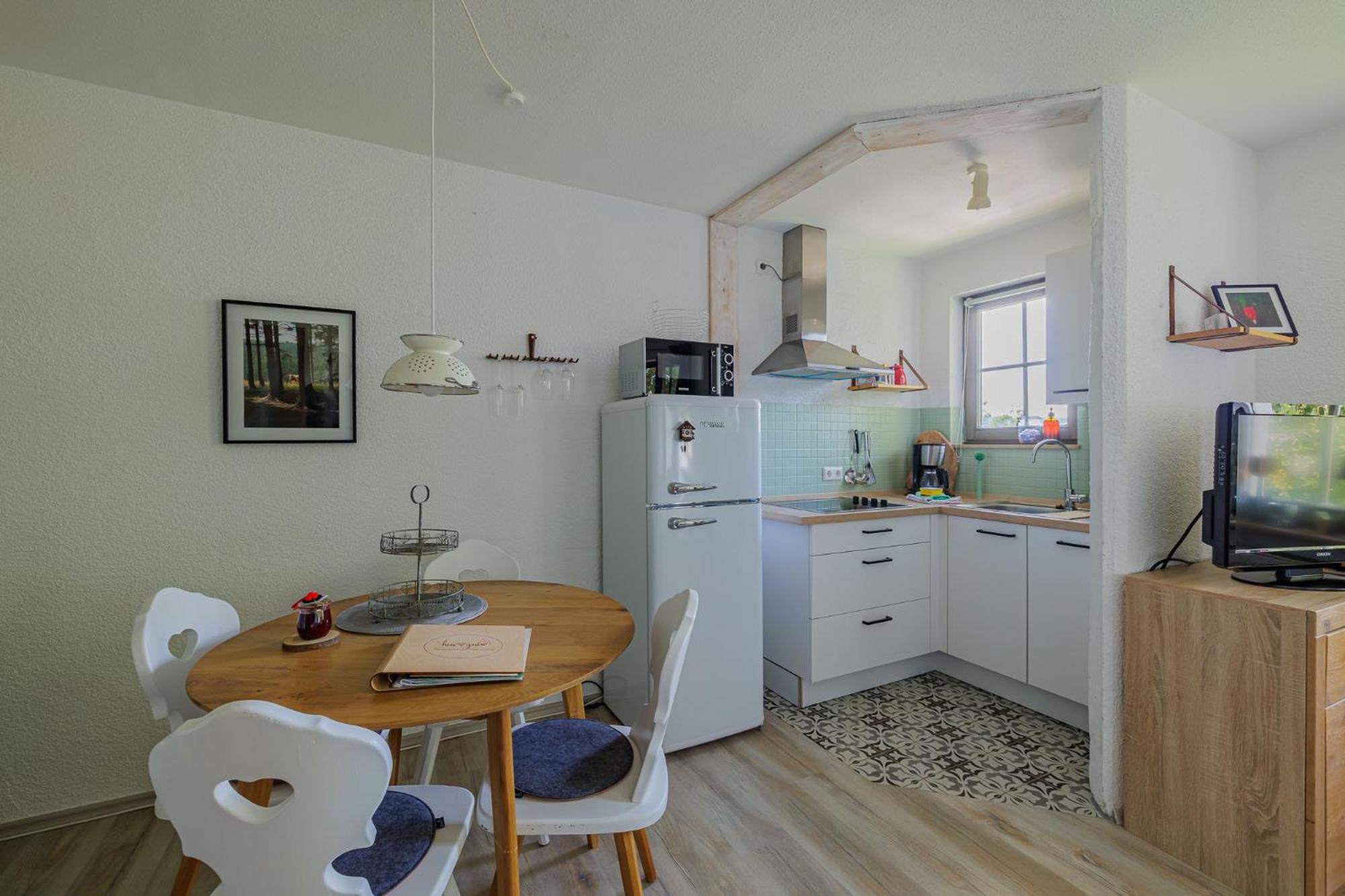 Herzgruen Direkt An Traumhaften Wanderwegen Balkon Mit Toller Aussicht Sauna Im Haus Tiefgarage E-ladestation Apartment *